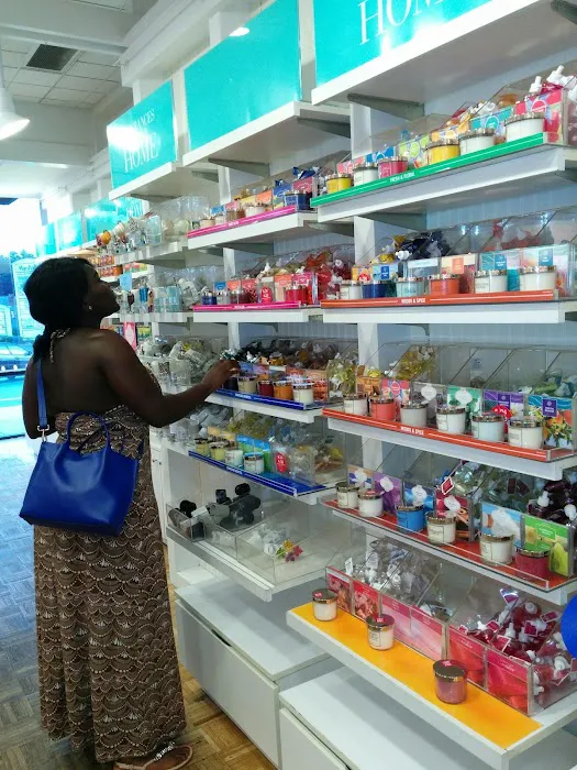 Bath & Body Works 2