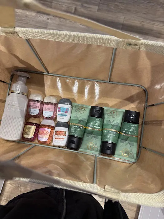 Bath & Body Works 8