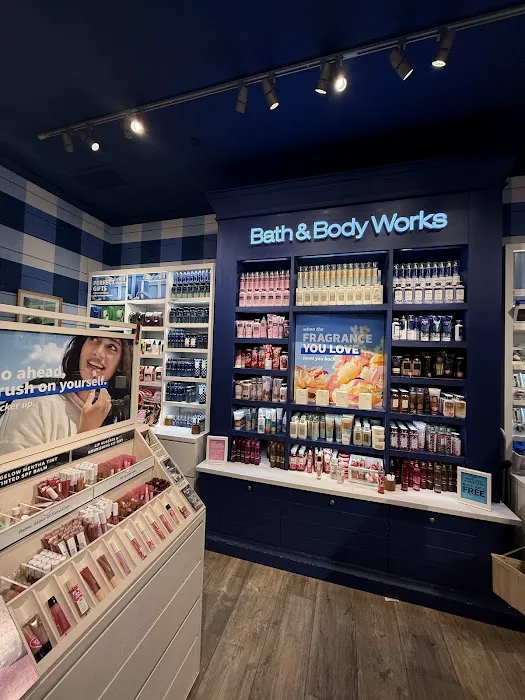Bath & Body Works 9