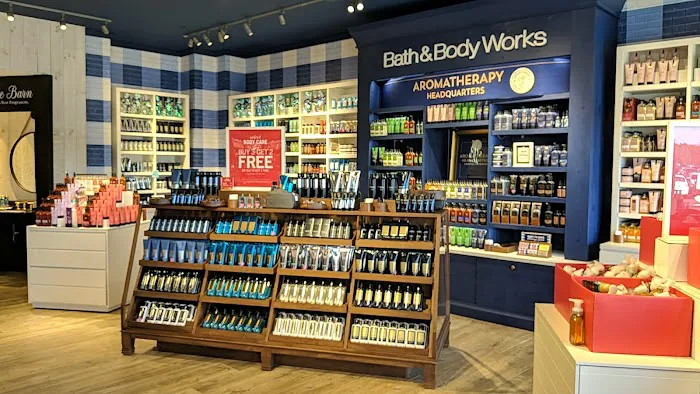 Bath & Body Works 4