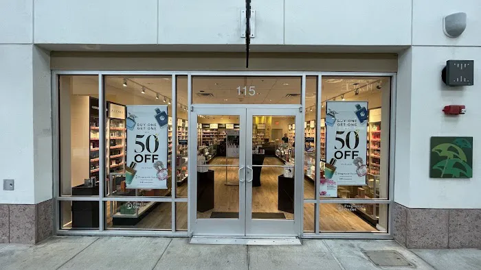 Fragrance Outlet 2
