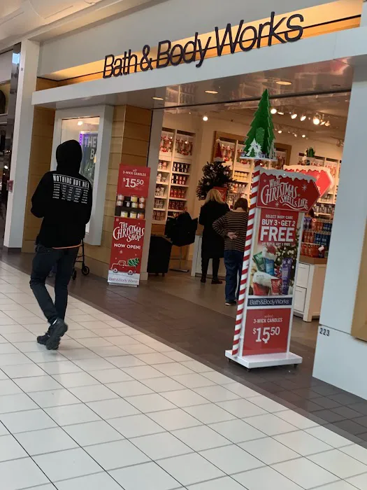 Bath & Body Works 2