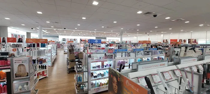 Ulta Beauty 0
