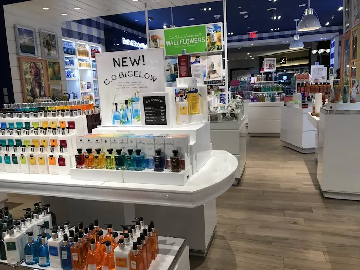 Bath & Body Works 1