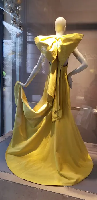 Neiman Marcus 0