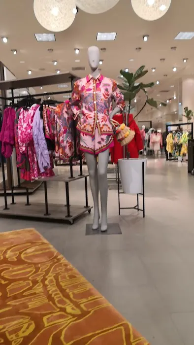 Neiman Marcus 7
