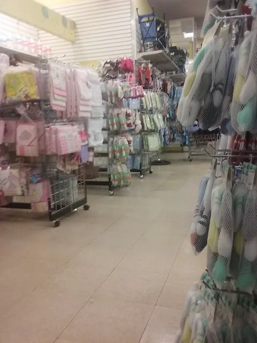 Shoppers World 4