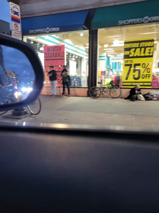 Shoppers World 9