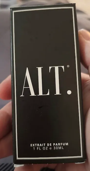 ALT. Fragrances Jersey Gardens 4