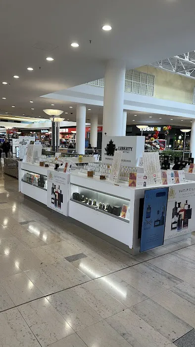 Liberty Perfume / Staten Island Mall 2