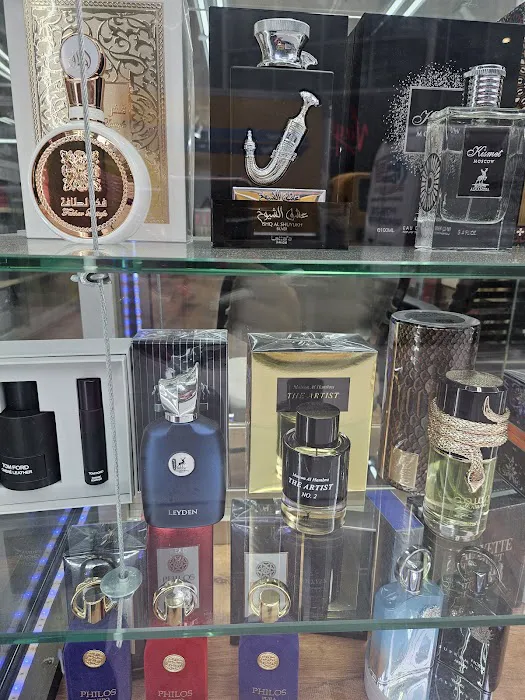 SR Perfume inc 7