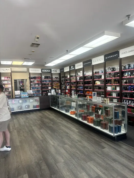 Fragrance Outlets 1