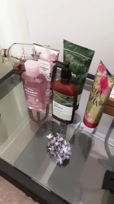Bath & Body Works 3