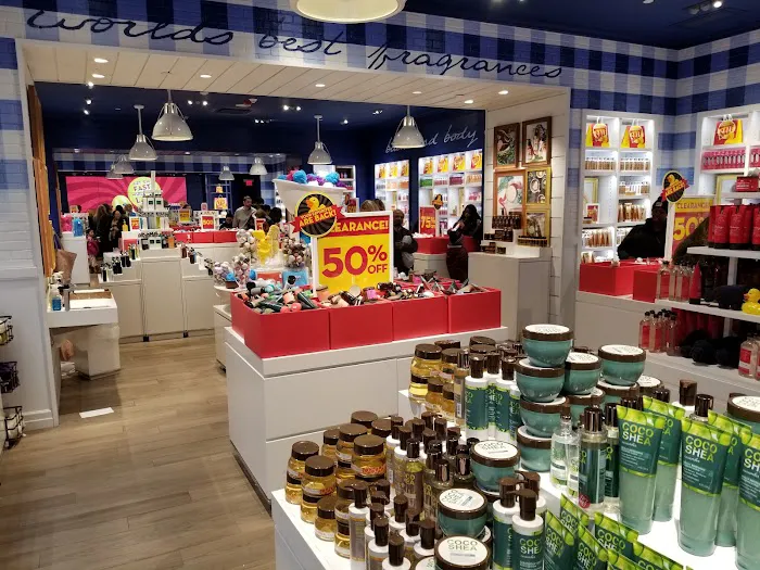 Bath & Body Works 2