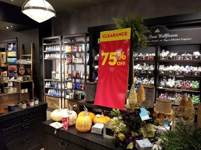 Bath & Body Works 1