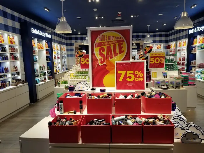 Bath & Body Works 8
