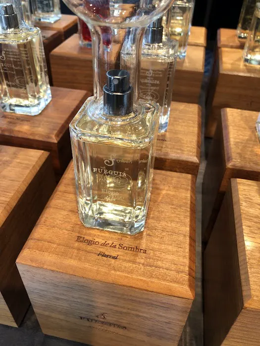 Fueguia 1833 SOHO 7