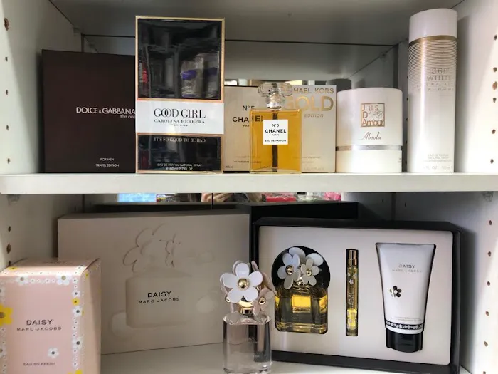 Evelyn’s Perfume House 5