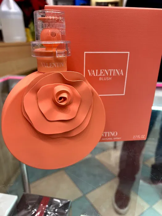 Evelyn’s Perfume House 9