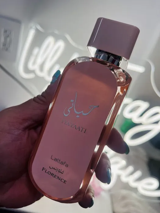 Lilly's Fragrance Boutique 8