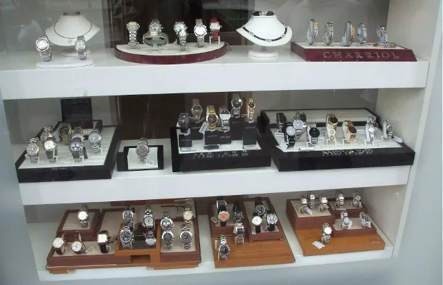 Chocolate perfume & accessories 1