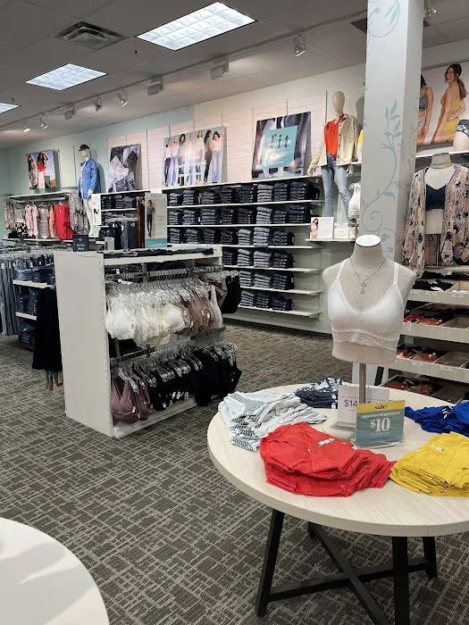 Maurices 0