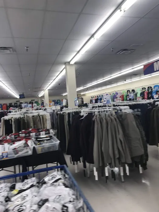 Roses Discount Store 7