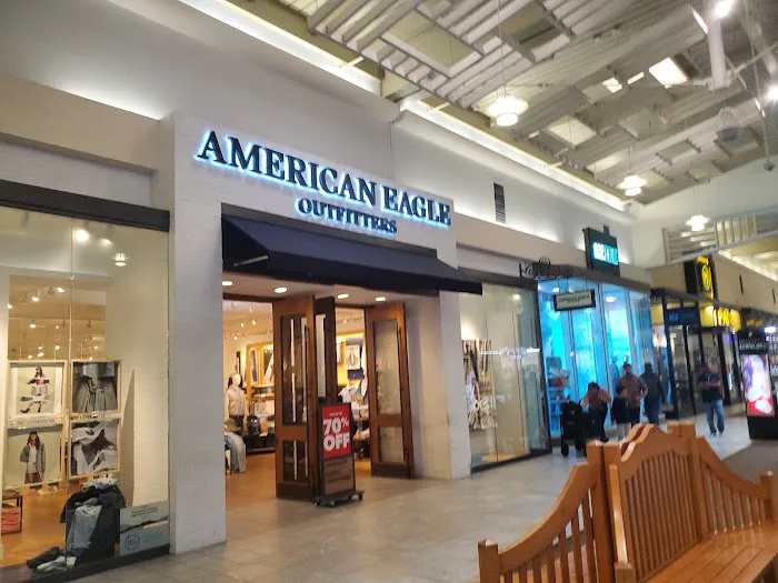 American Eagle & Aerie 0