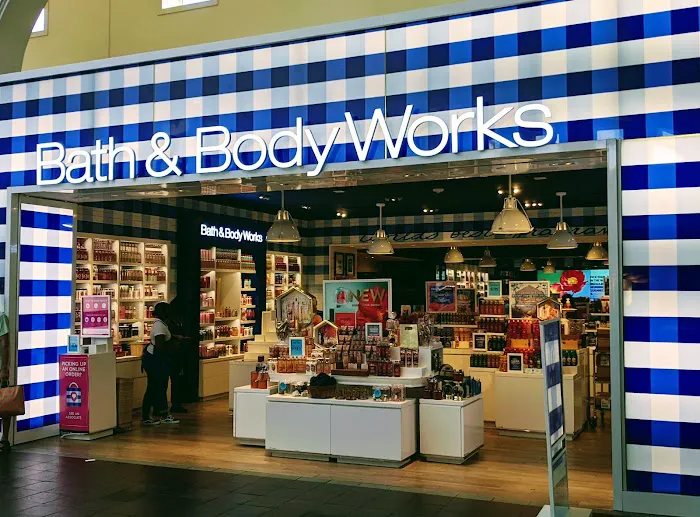 Bath & Body Works 2