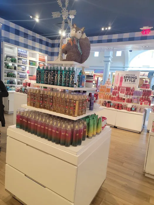 Bath & Body Works 9