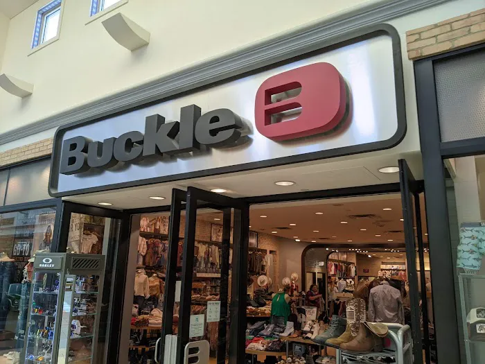 Buckle 3