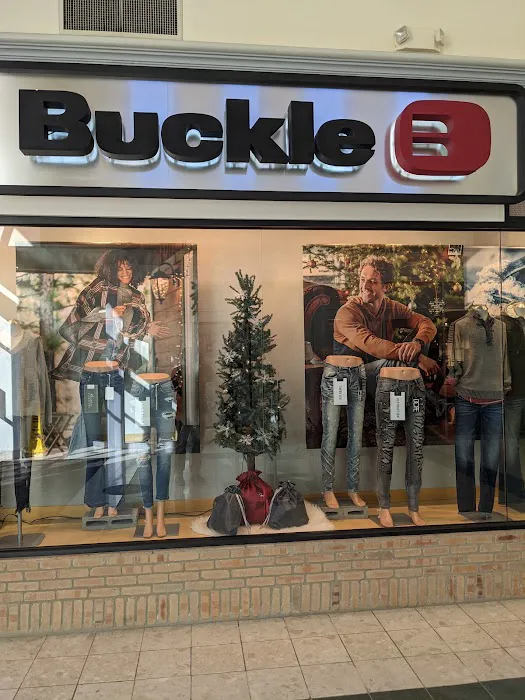 Buckle 7