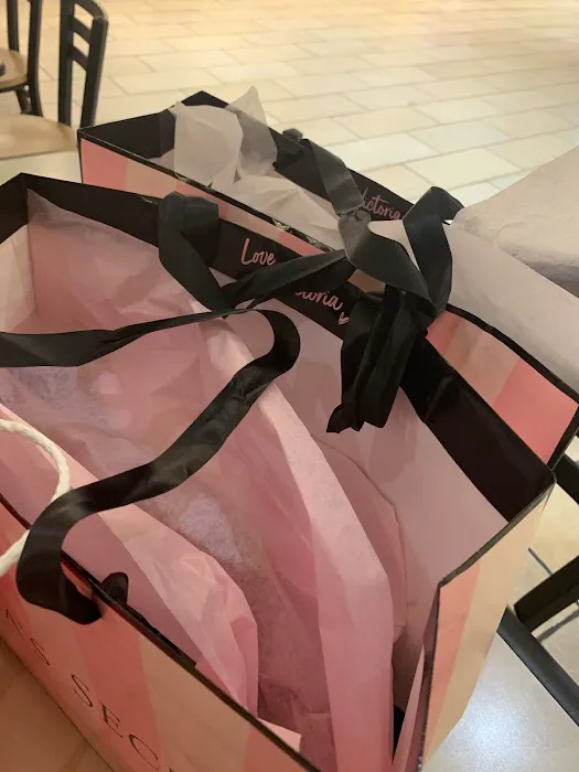 Victoria's Secret & PINK by Victoria's Secret 6