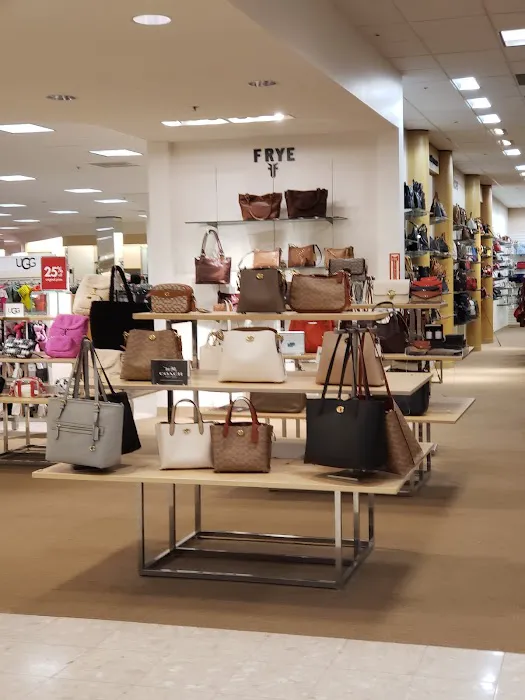 Dillard's 4