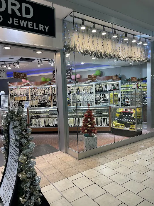 Oxford Perfume & Jewelry (Citadel Mall) 1