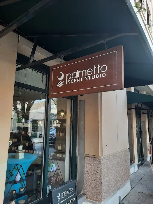 Palmetto Scent Studio - Downtown Charleston 1