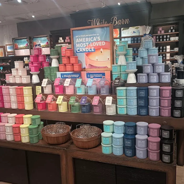 Bath & Body Works 1