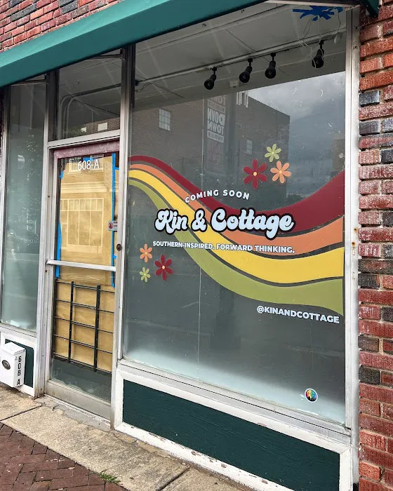 Kin & Cottage 6
