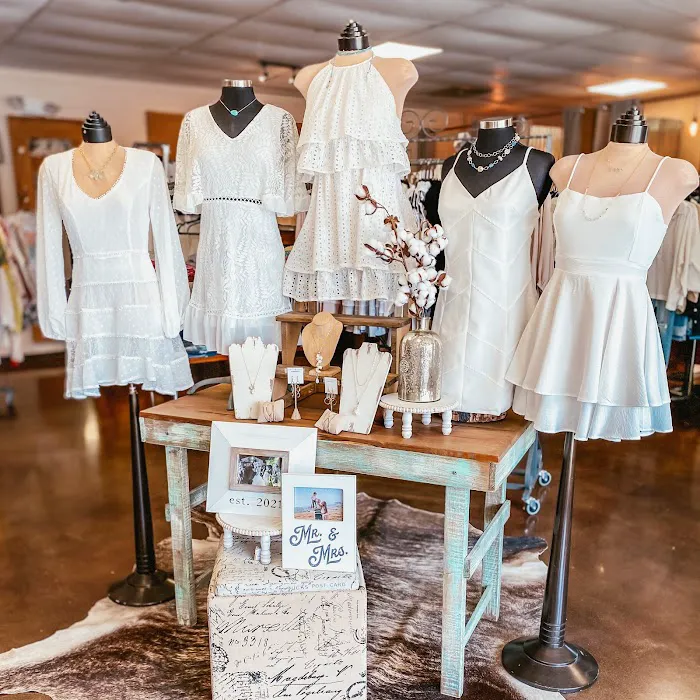 Hip Chics Boutique 5