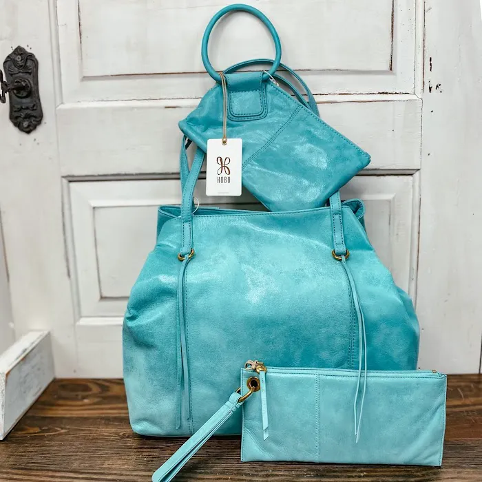 Hip Chics Boutique 7