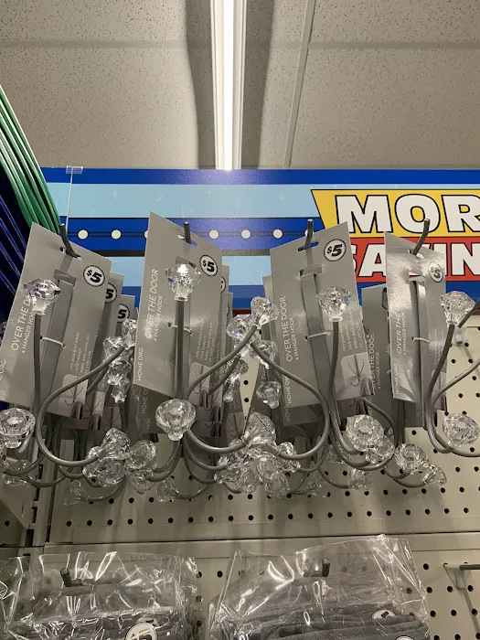 Dollar Tree 4