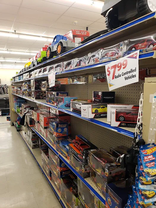 Roses Discount Store 7