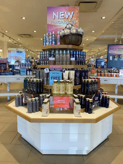 Bath & Body Works 6