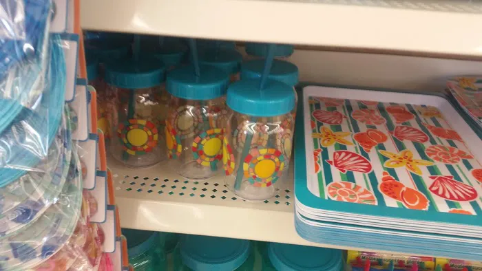 Dollar Tree 7