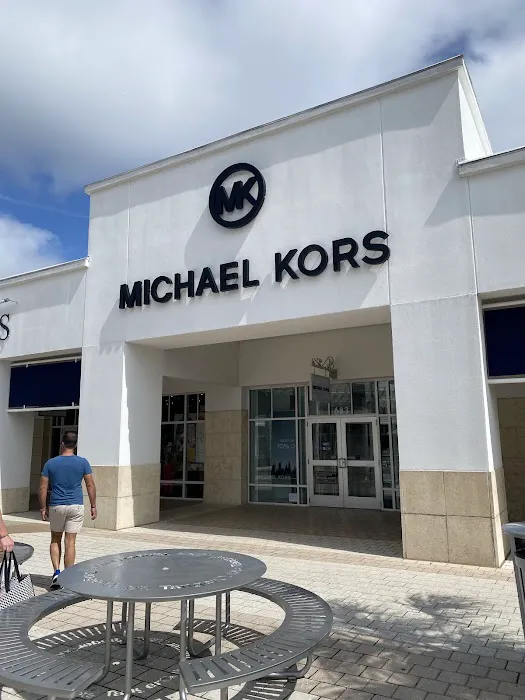Michael Kors Outlet 1