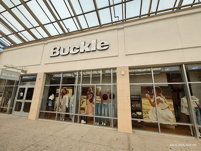Buckle 2