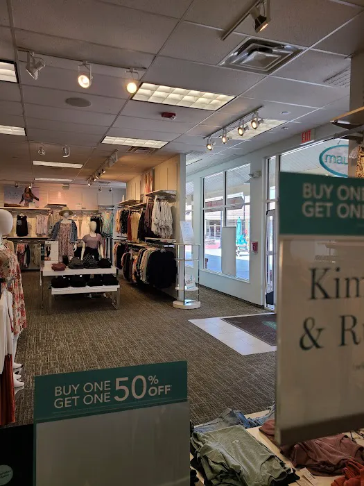 Maurices 5
