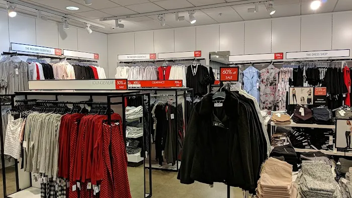 Calvin Klein 8