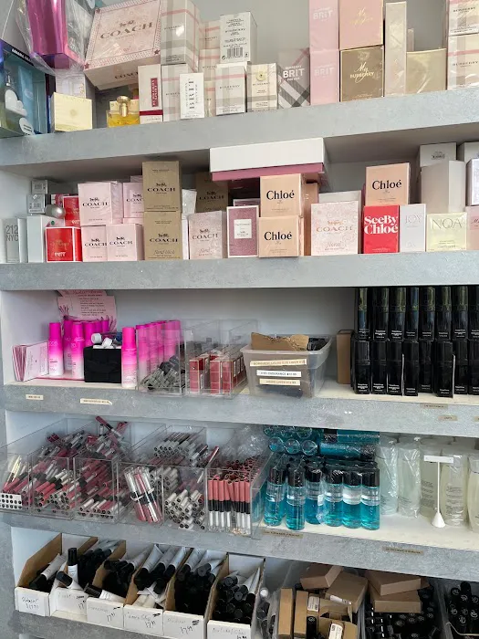 Cosmetics Scenter 2