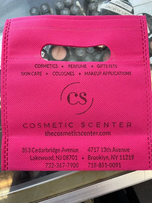 Cosmetics Scenter 4